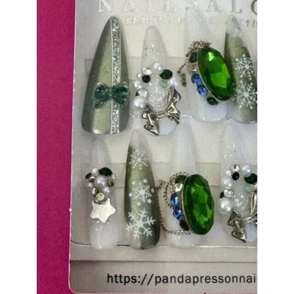 PANDA PRESS ON NAILS Wicked Green Jade Gems Rhinestones Bows Pearls Full Set - Picture 2 of 5